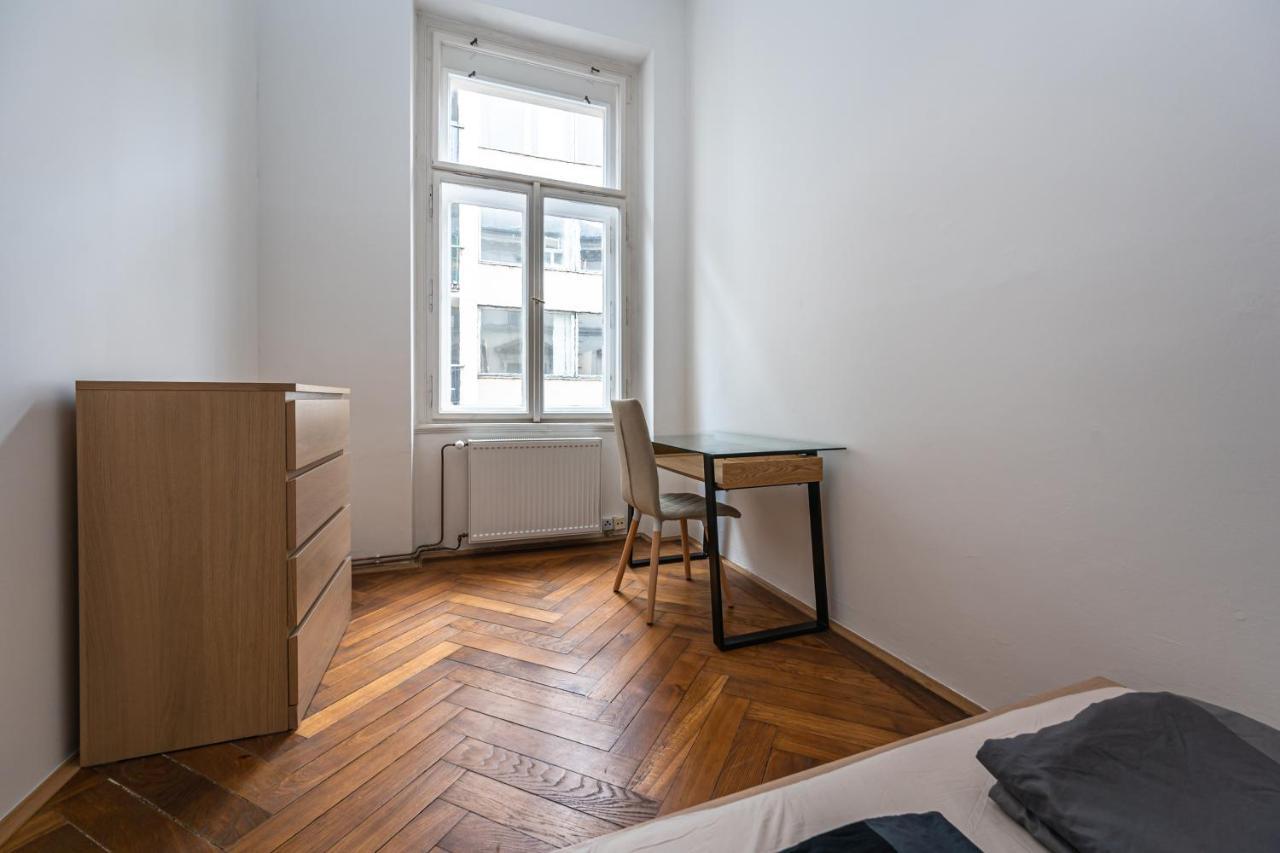 New Town Central Apartment 布拉格 外观 照片