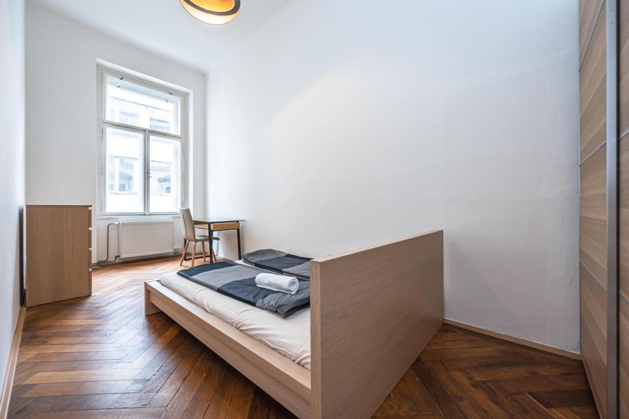 New Town Central Apartment 布拉格 外观 照片